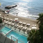Caravelle Thalasso & Wellness فندق