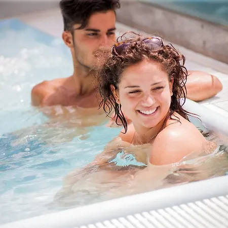 Caravelle Thalasso & Wellness Szálloda 4*