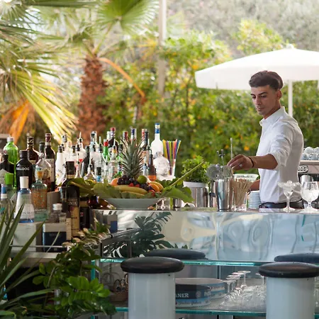 Caravelle Thalasso&wellness 4* Diano Marina