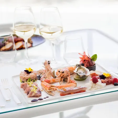 Caravelle Thalasso & Wellness 4* Diano Marina
