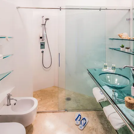 Caravelle Thalasso & Wellness دْيانو مارينا