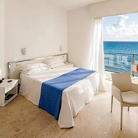 Caravelle Thalasso & Wellness دْيانو مارينا