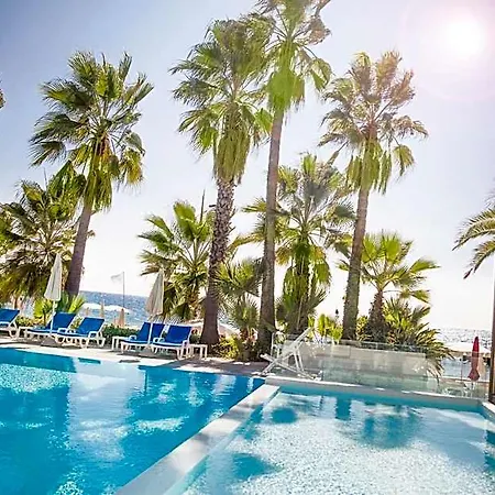 Caravelle Thalasso & Wellness دْيانو مارينا