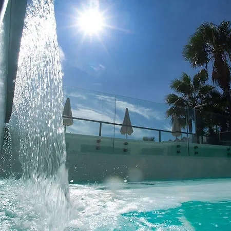 فندق Caravelle Thalasso & Wellness 4*