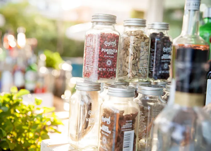 卡拉维尔海水按摩&健康酒店 迪亚诺马里纳